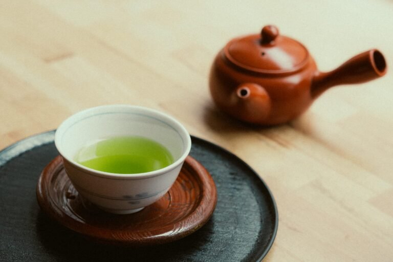 Green tea for weight loss: does it really boost metabolism and burn fat
