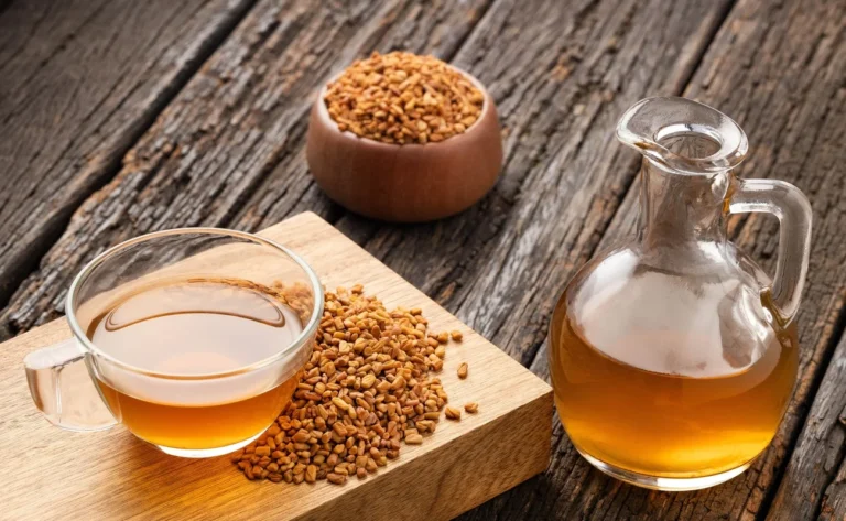 Fenugreek seeds benefits: how this natural ingredient supports gut, skin and hormones