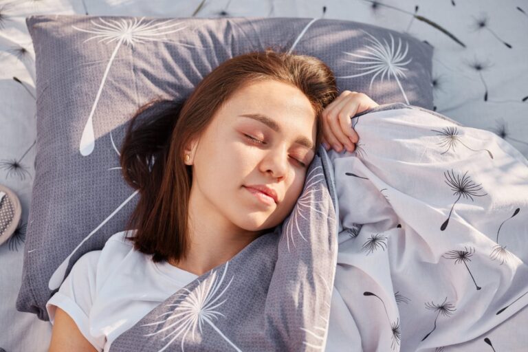 Unlocking the mystery of dreams: how nighttime visions shape our mental health and social skills