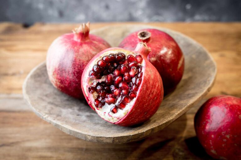 4 surprising reasons why pomegranates deserve a spot in your superfood arsenal